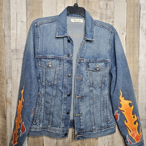 Madewell Blue Denim Medium Wash Trucker Jacket With Painted Flames Size Medium - Picture 3 of 10
